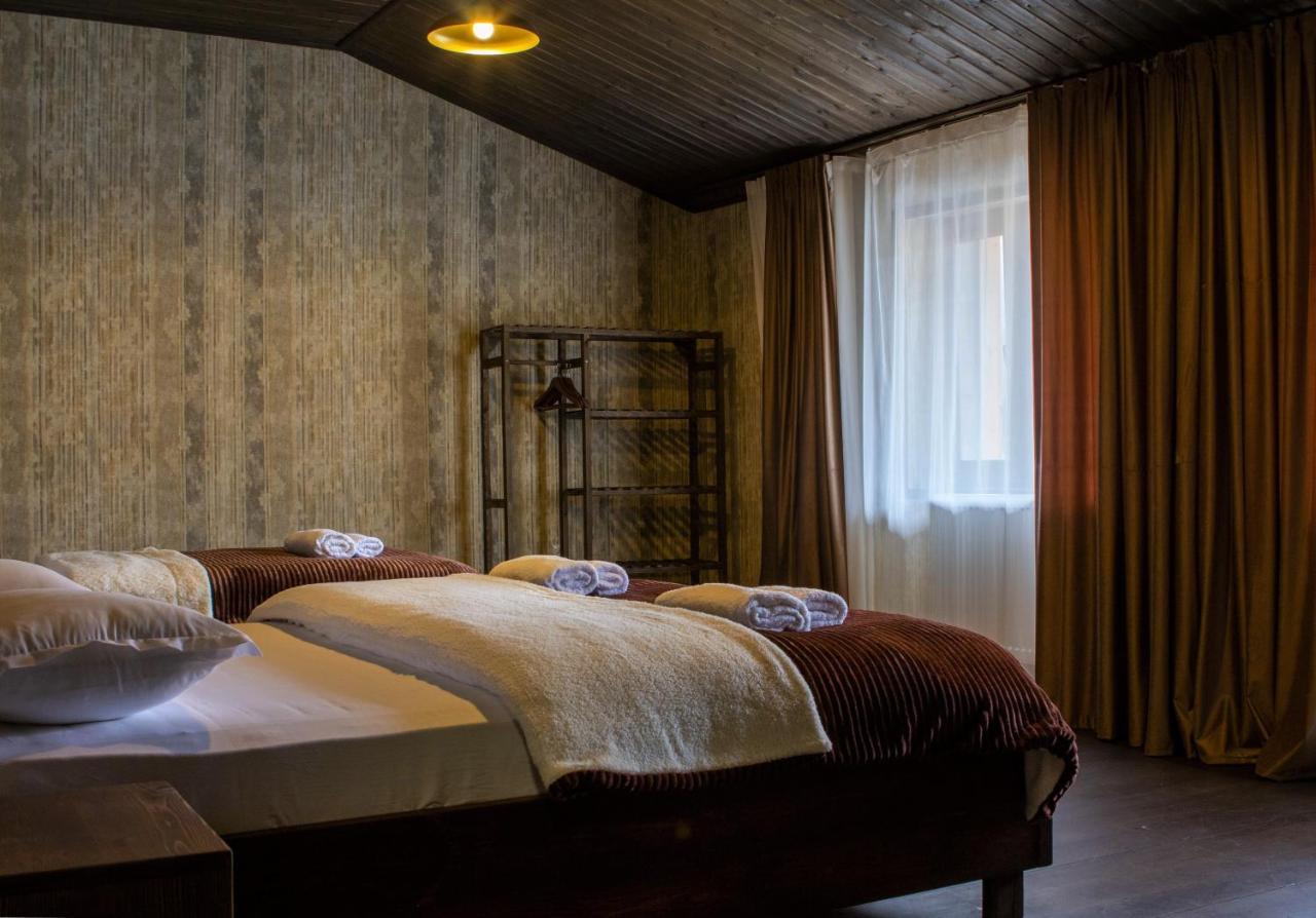 Hotel Eden Μέστια Εξωτερικό φωτογραφία