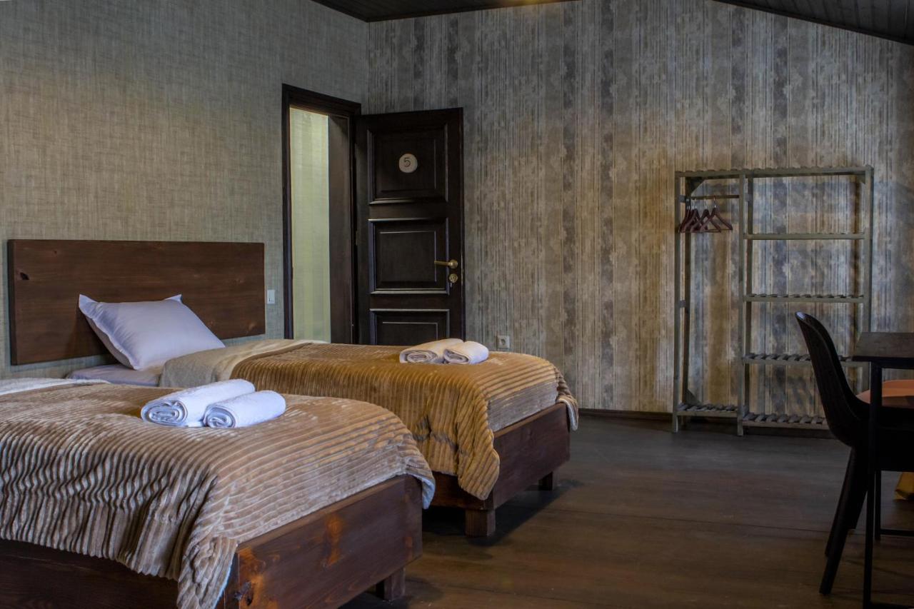 Hotel Eden Μέστια Εξωτερικό φωτογραφία