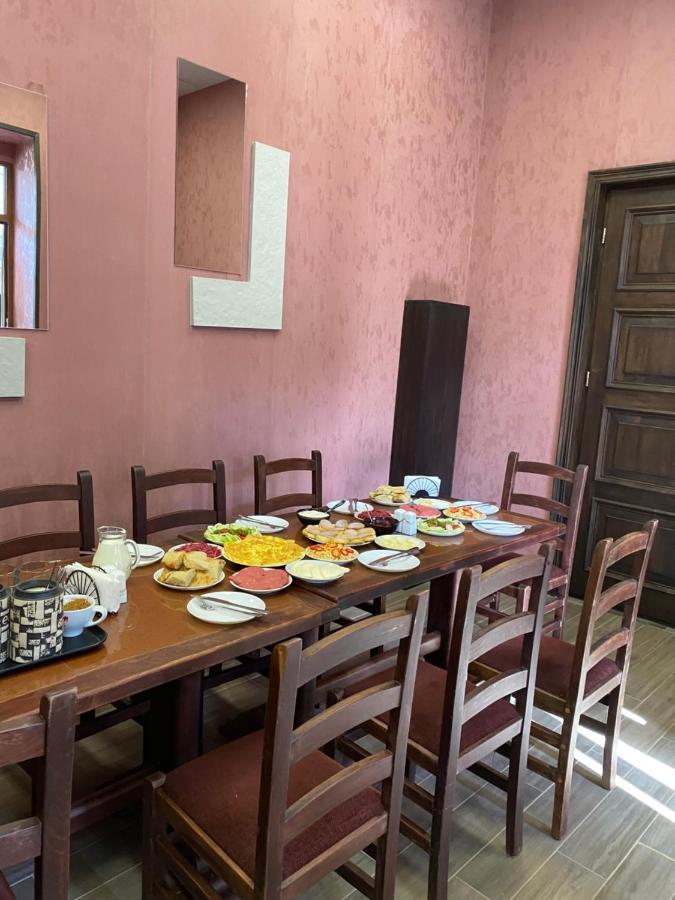Hotel Eden Μέστια Εξωτερικό φωτογραφία
