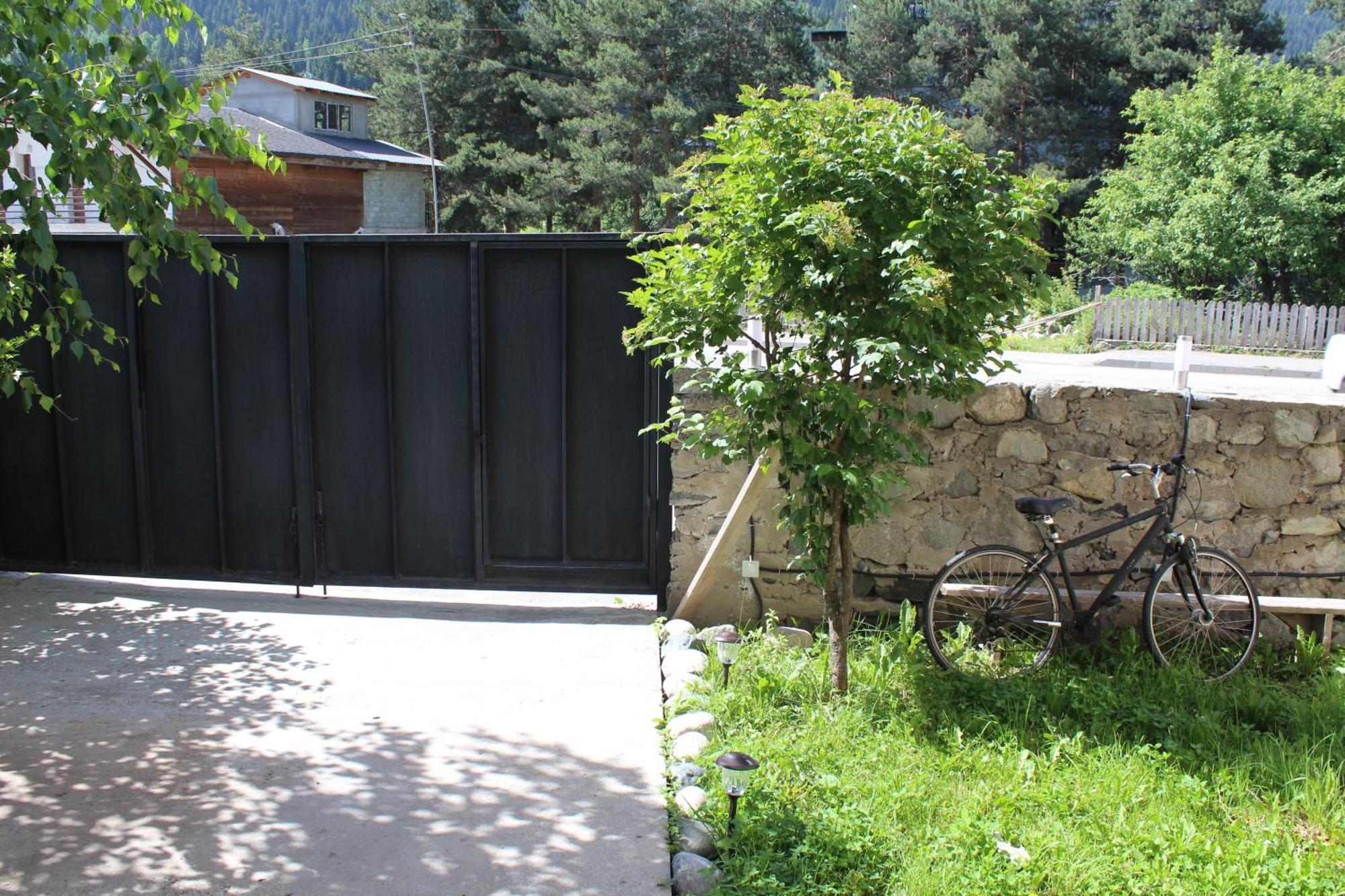 Hotel Eden Μέστια Εξωτερικό φωτογραφία